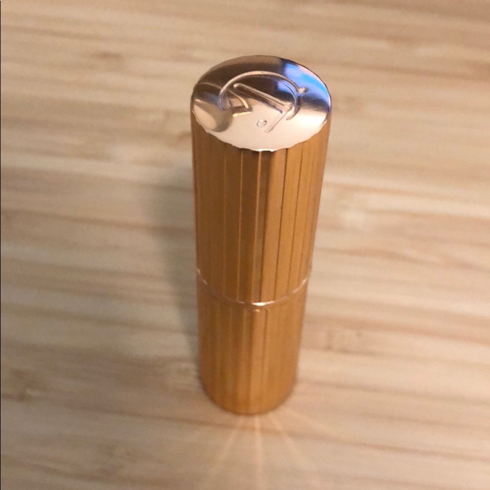 Charlotte Tilbury Matte Revolution